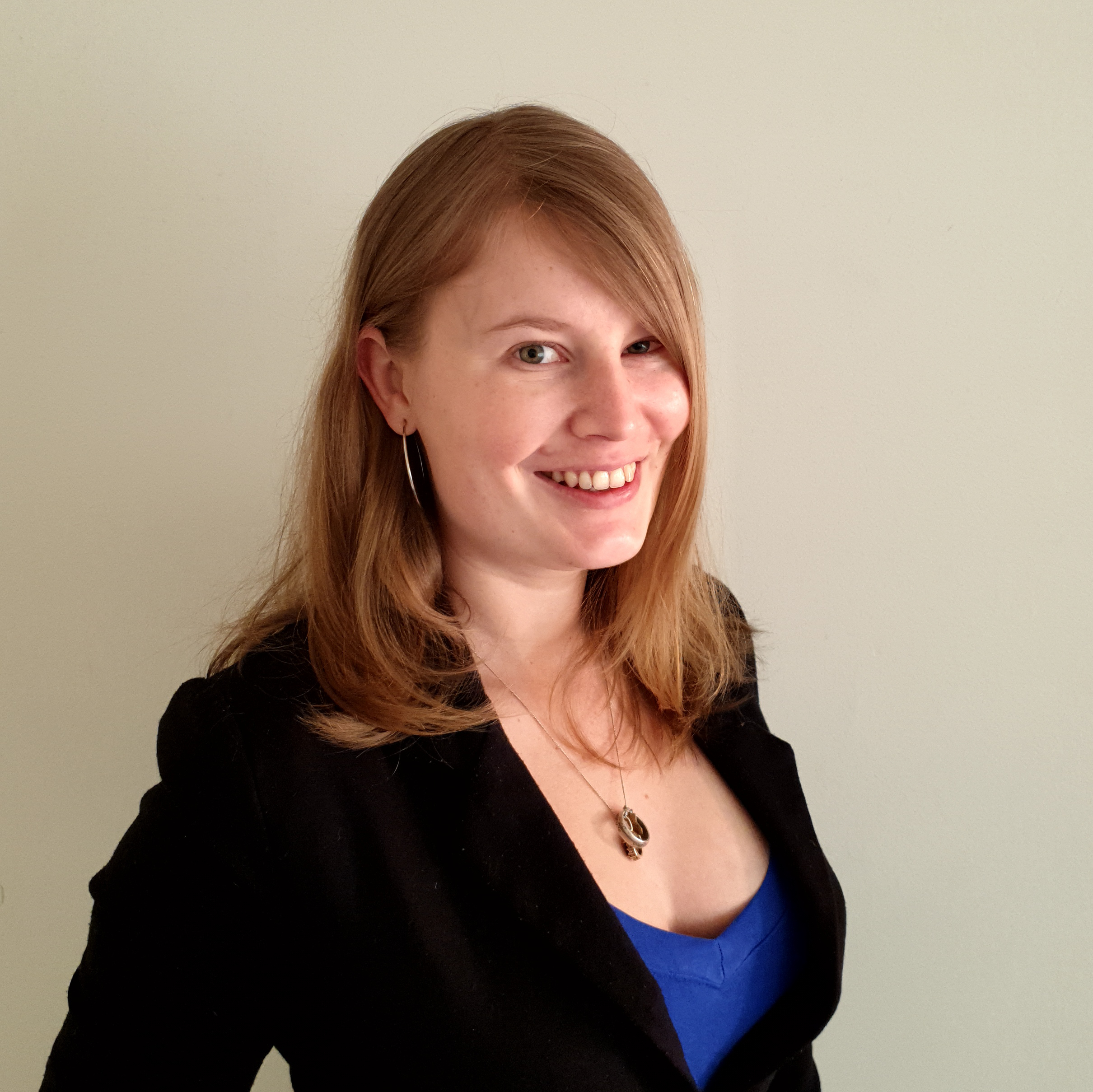 Dr Saffron Bryant